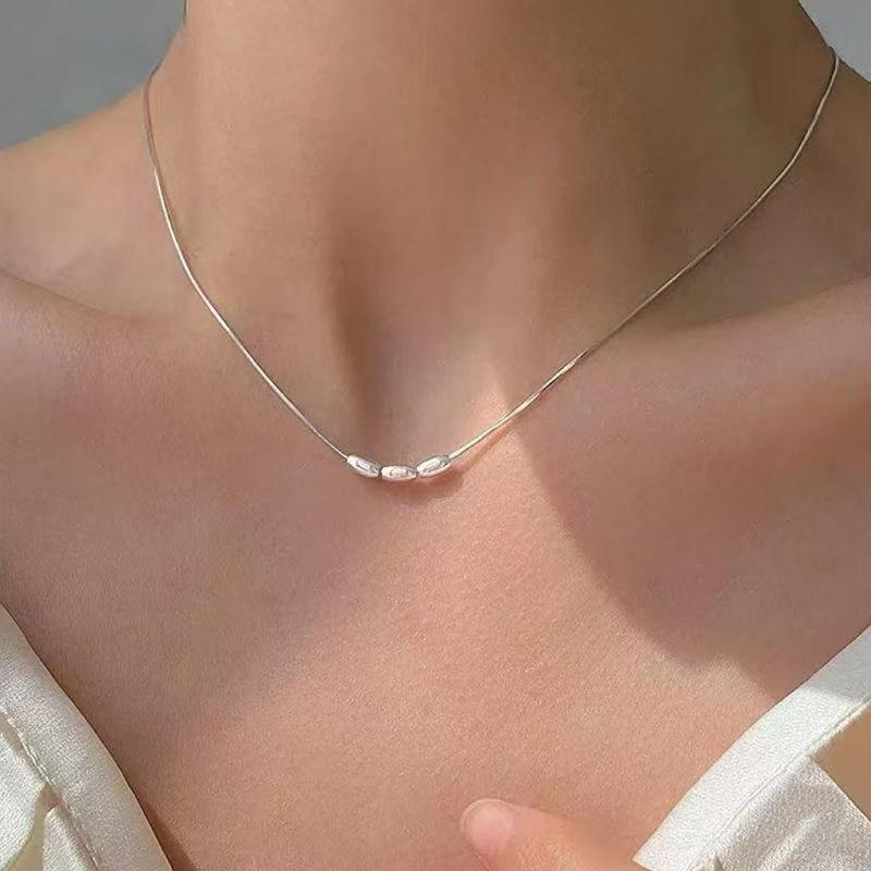 Жемчужное ожерелье женское нишевое легкое роскошное дизайнерское модное темпераментное цепочка на ключицу цепочка на шею цепочка на свитер цепочка из бисера