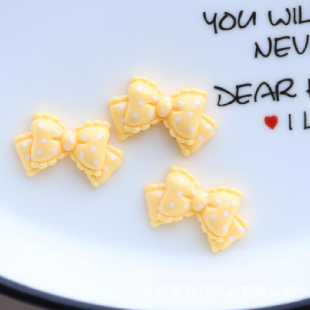 Украшения из смолы в виде банта в горошек для самостоятельного украшения чехла для телефона