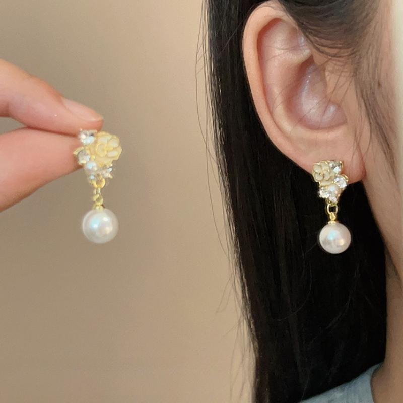 Новый темперамент, французские цветы, жемчуг, циркон, геометрические серьги-джокеры, женские