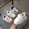 Детские туфли в стиле колледжа белого цвета, ежегодная осень, кроссовки для мальчиков среднего и маленького возраста, модная повседневная обувь для девочек