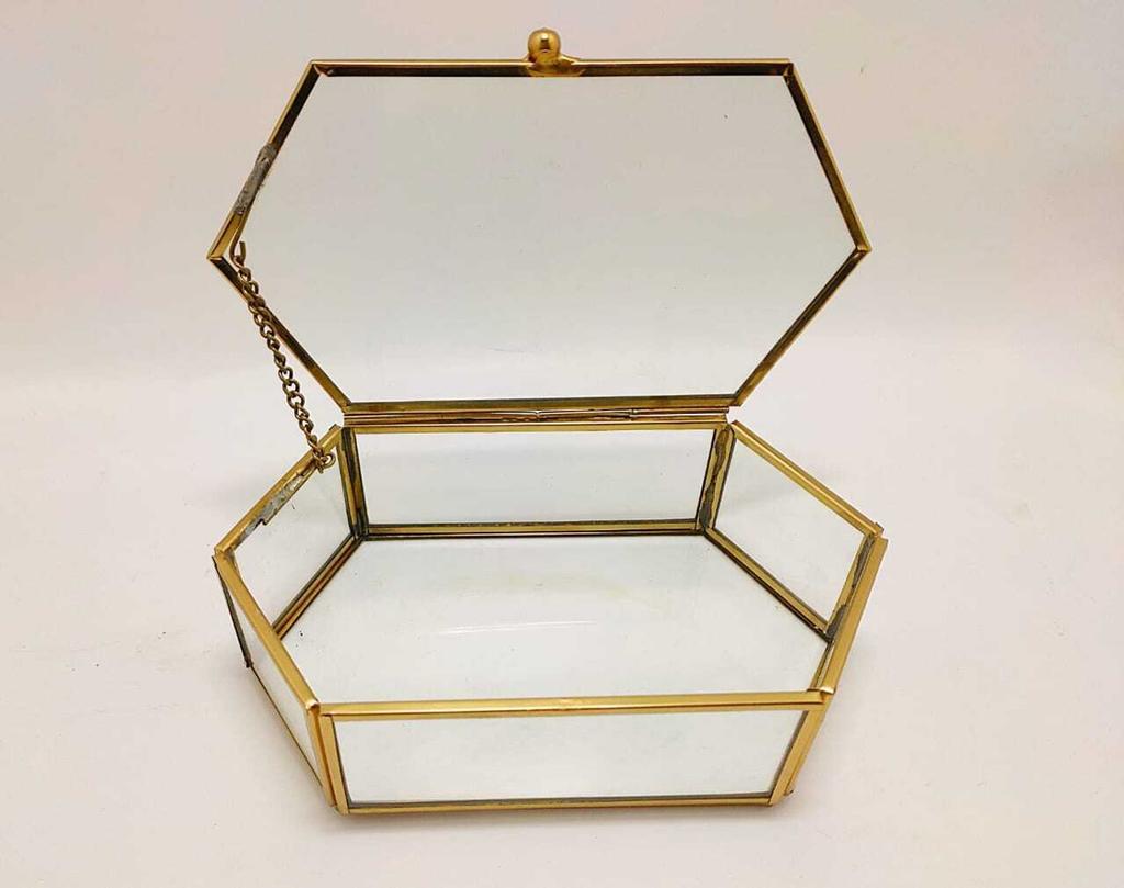 Jewelry Box Gold ornament holder Vanity Box (Gold) Makeup, Jewellery Vanity Box (Gold)