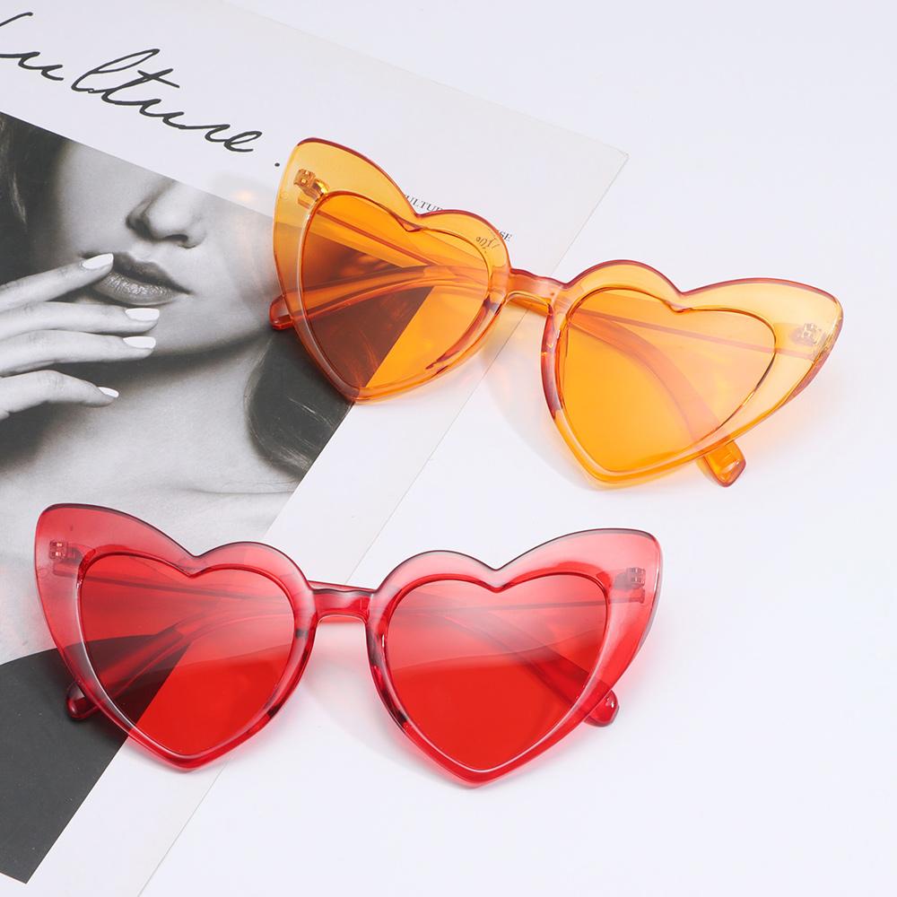 Fashion Clout Goggle Love Heart Sunglasses Uv400 Protection Vintage Sunglasses Heart-Shaped Sunglasses Eyewear