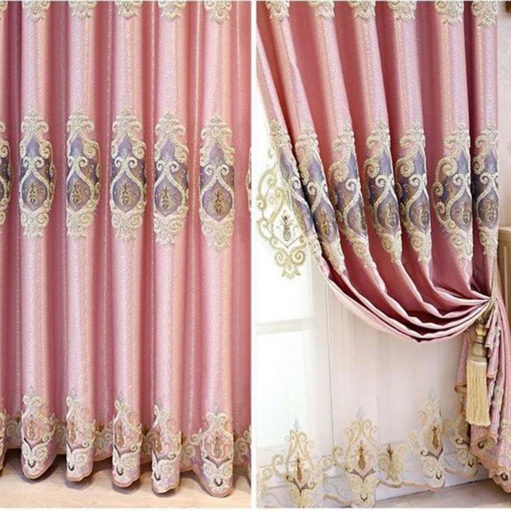 Плотные шторы в оригинальном дизайне