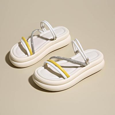 Модные пляжные сандалии женские 2025 новые летние женские модные сандалии на платформе с мягкой подошвой, два способа носки, крутые шлепанцы женские, женские тапочки