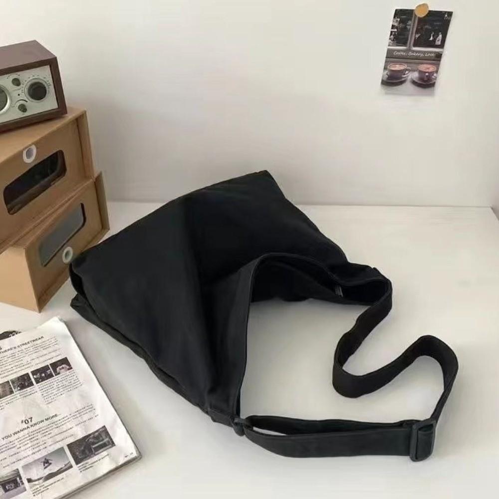 Large Capacity Canvas Crossbody Bag Retro Tote Bag Fashion Messenger Bag Travel