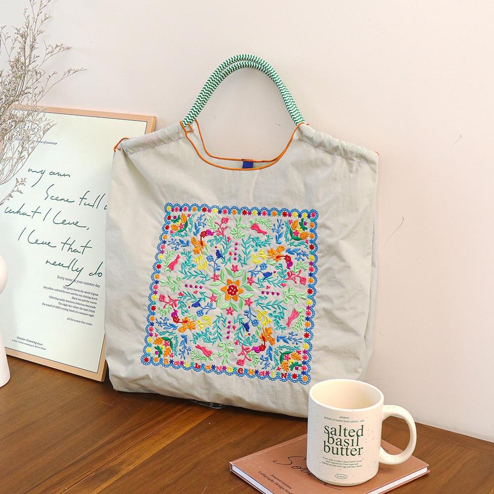 Embroidery Shopping Bag Women'S Fashion Niche Large Capacity Shoulder Bag Tide