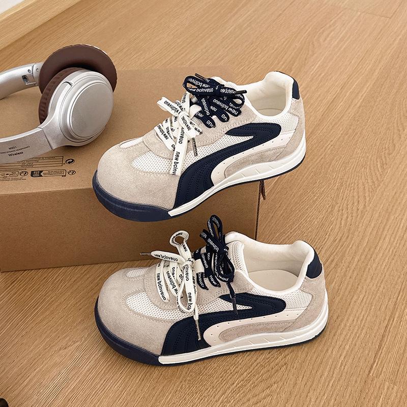 Сетчатые женские туфли ретро легкие мягкая подошва показывающие ноги маленькие ранняя осень спортивная обувь пара шнурков толстая подошва дышащие