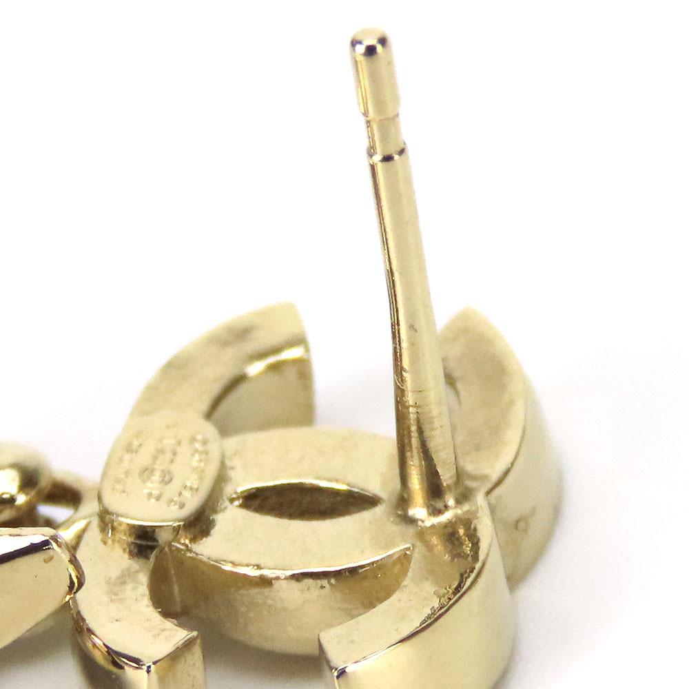Used CHANEL Pierce COCO Mark metal/Rhinestone 7.7g gold plating