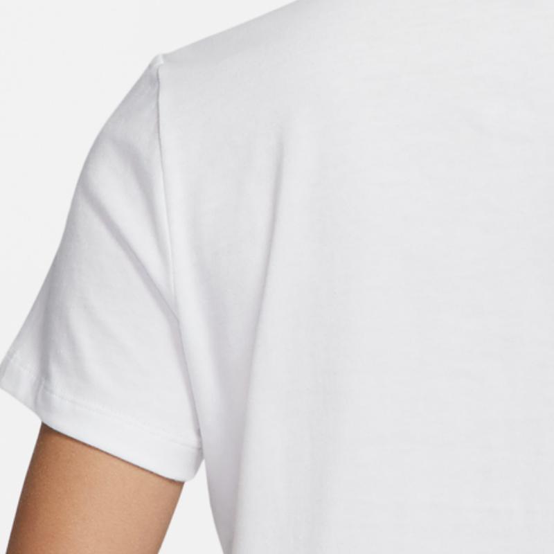 Nike T Shirts Women's White Crew Neck Moderate Straight Fit DQ3148-100