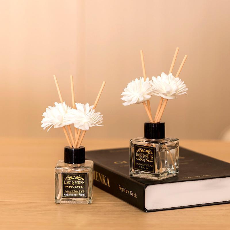 Ароматерапевтический безпламенный диффузор: Долговечный освежитель воздуха для дома и ванной комнаты