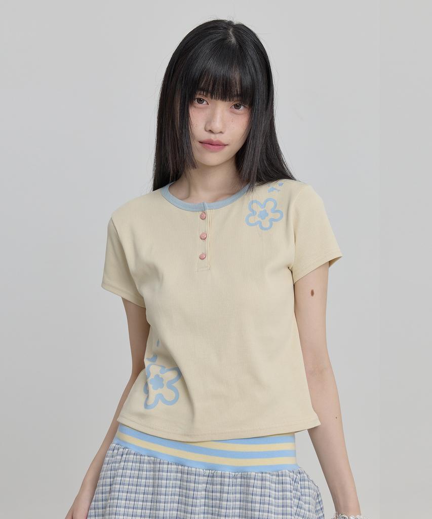 WAIKEI Flower Henley Neck Short Sleeve T-Shirt Lemon