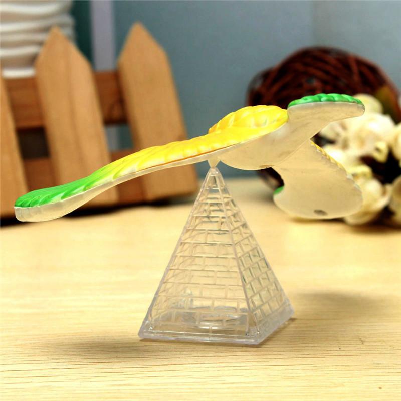 Magic Balancing Bird Science Desk Toy Children Learning Gift