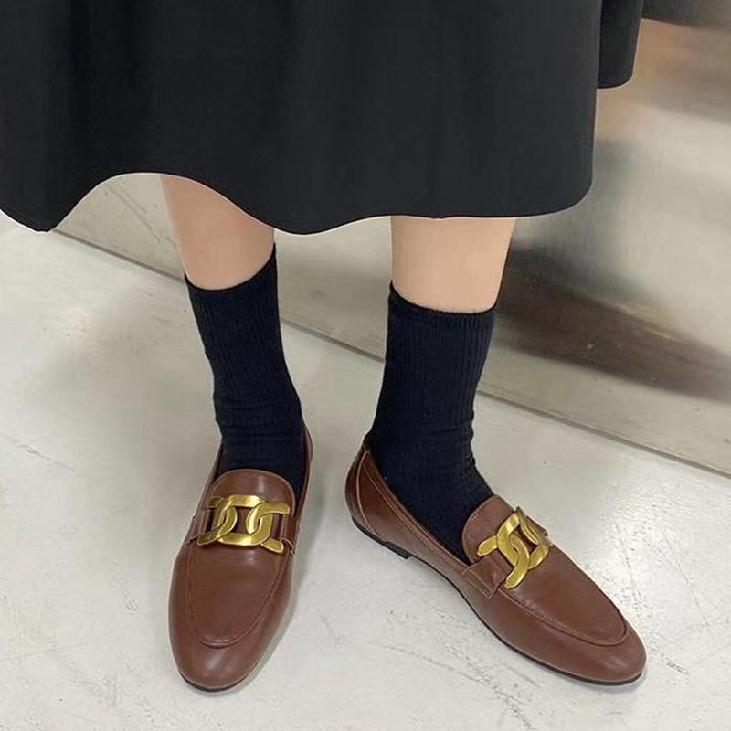 Женская обувь на плоской подошве Весенняя мода Цепь Женские слипоны Лоферы Обувь Плоский каблук Повседневный Британский стиль Оксфорды