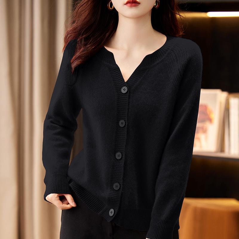 V-neck Cardigan Cardigan for Women In Autumn and Winter Short Solid Color with Loose Knitted Jacket Versatile Long-sleeved Top