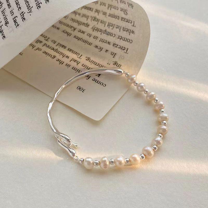 Elegant Pearl Half Bangle Bracelet For Women Beauty Luxury Jewelry Girl Stylish Simplicity Gift Party