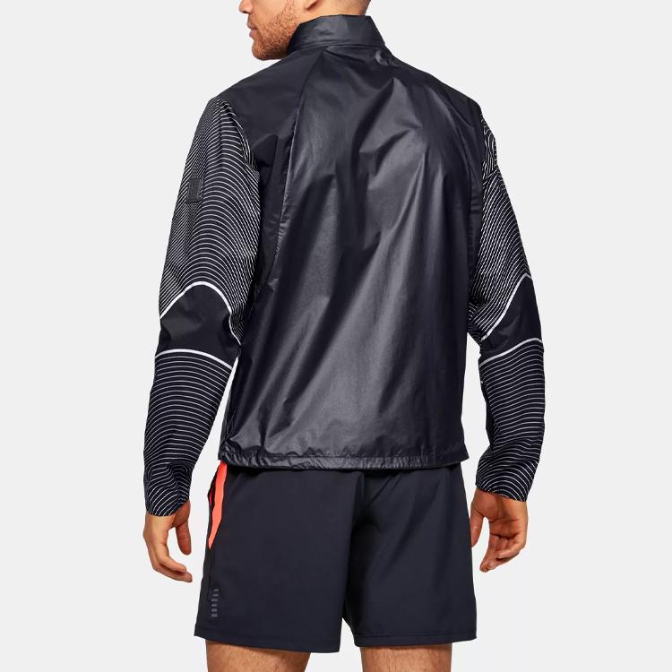 Under Armour Run Impasse Reflect Striped Pattern Куртка с воротником-воронкой и длинными рукавами Мужские куртки Черные 1350944-001