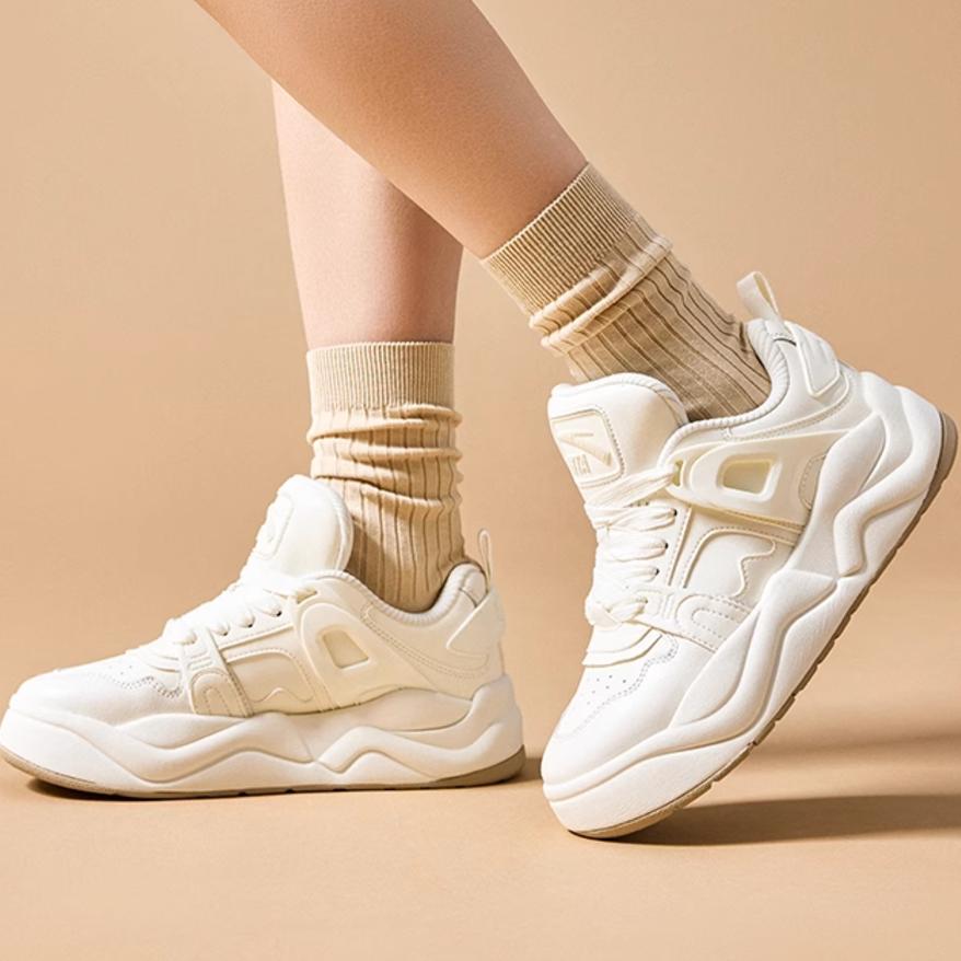 Anta Slip Resistant Abrasion Resistant Low top Skateboard Shoes Women's White 922438009-1