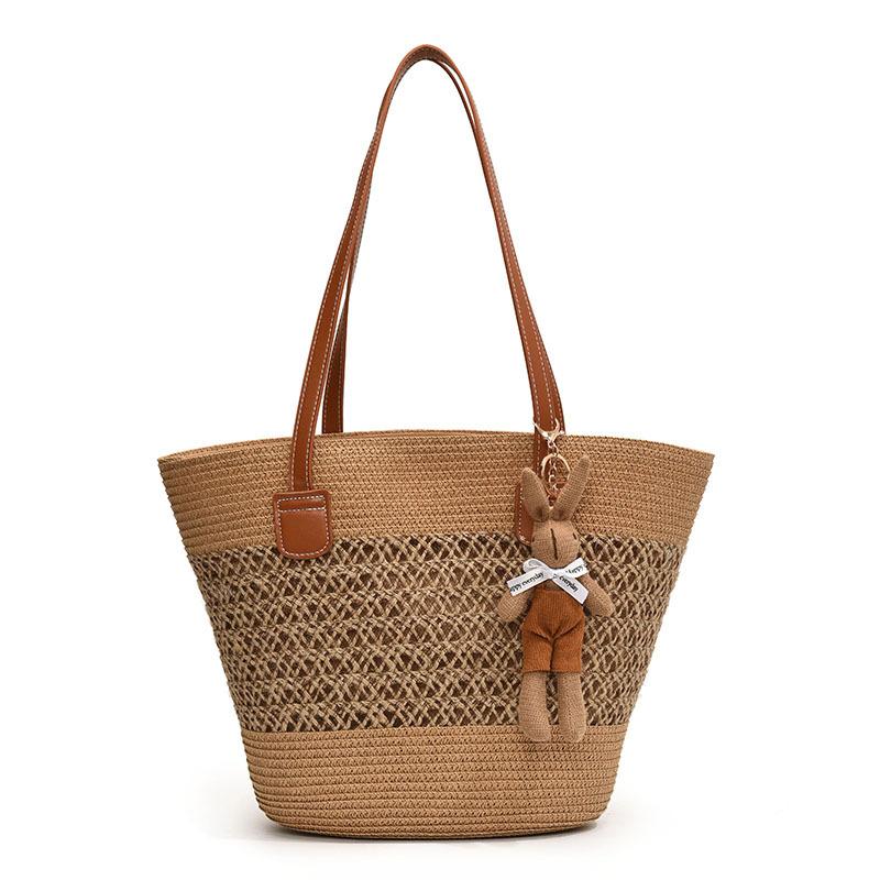 Summer popular vacation woven bag women's seaside straw bag 2026 new fashion versatile commuter shoulder tote bag
