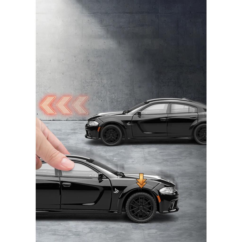 1/32 Dodge Charger SRT Суперспортивный автомобиль Сплав Литье под давлением Модель автомобиля Домашняя Симуляция Настольный Дисплей Взрослый Подарок на День Святого Валентина Мальчики