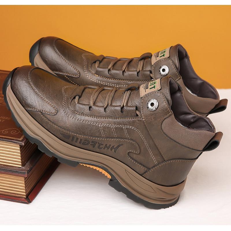 Кожаные походные туфли на меховой подкладке для мужчин. Нескользящие теплые кроссовки на флисовой подкладке. Мужские зимние высокие деловые ботинки. Рабочие ботильоны для мужчин.