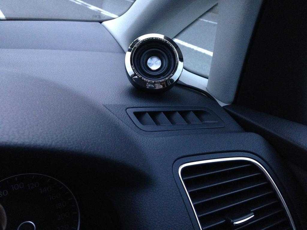 Стереодинамик Kashimura Bluetooth с эквалайзером, MP3-карта с радужным светом, дистанционное воспроизведение microSD, совместимое с функциями автомобиля, плеером,