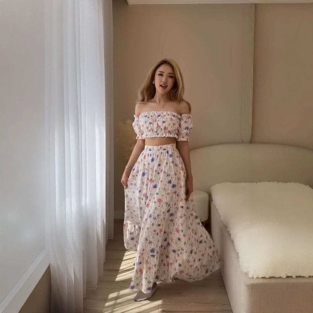 European and women's clothing new holiday style floral one-word collar short top wide swing long skirt set