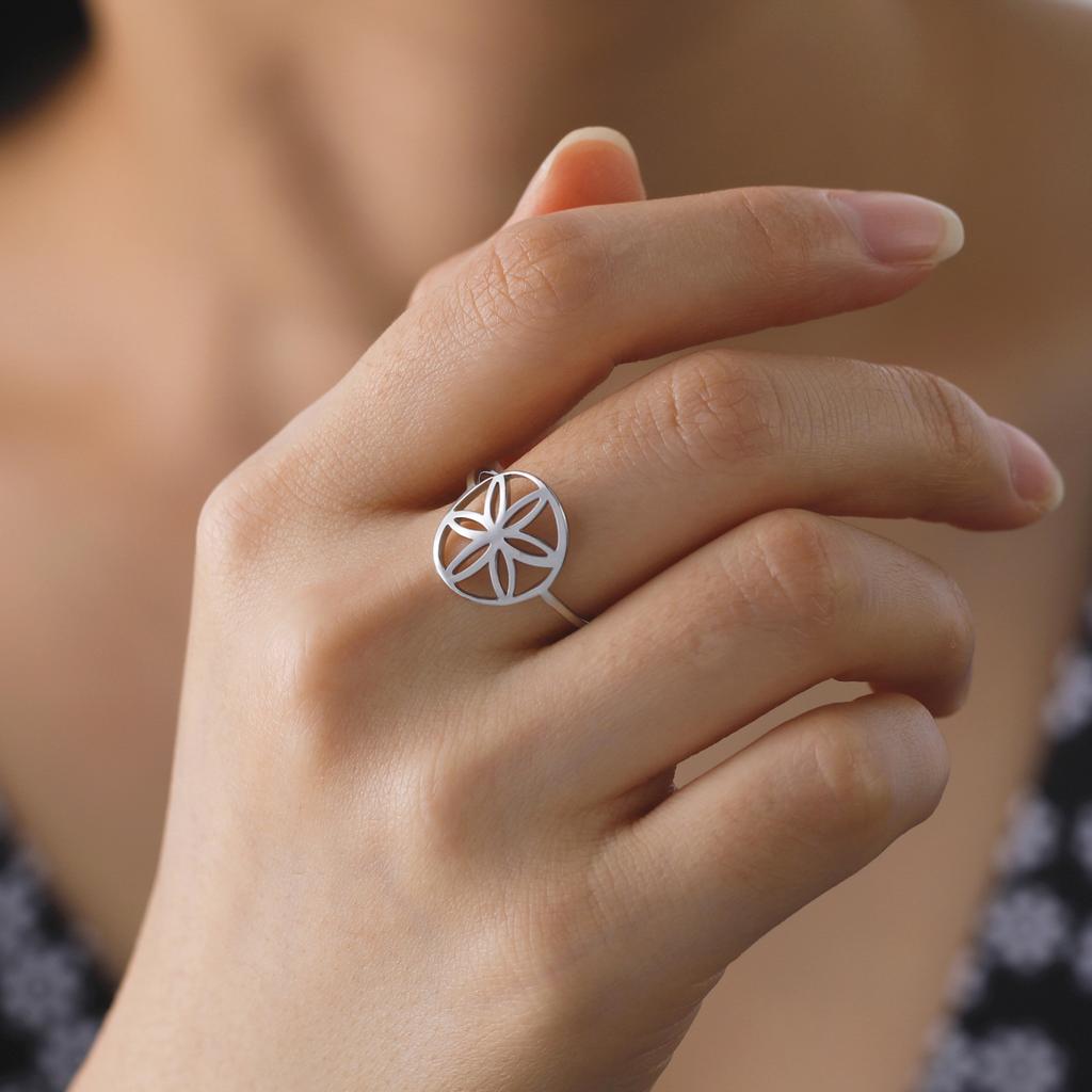 Cazador Stainless Steel Flower of Life Women's Ring Gold Color Finger Ring Jewelry Amulet Birthday Gift Wholesale 2026 New