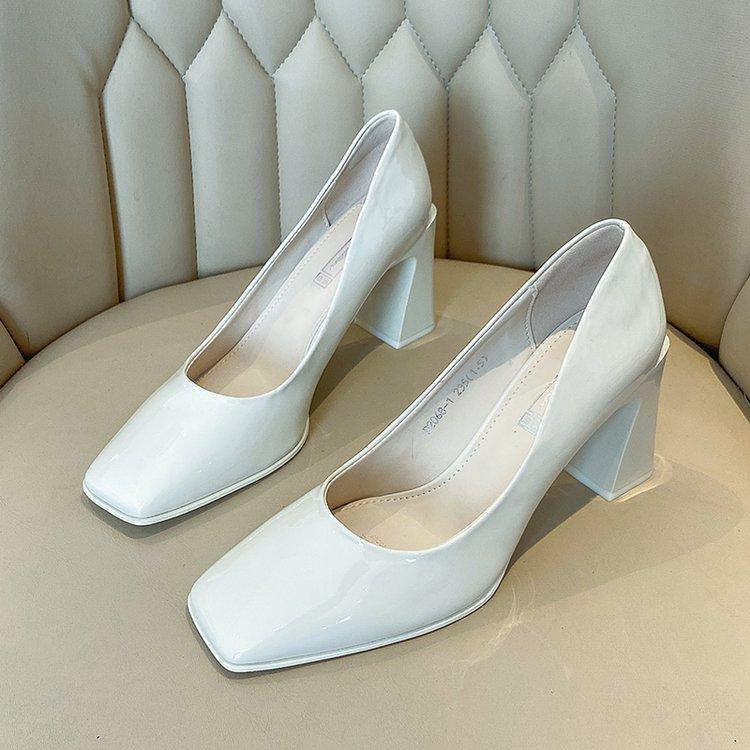 Женские однотонные туфли из искусственной кожи, весенние, новые, повседневные, удобные, для вечеринок, женские, с квадратным носком, на высоком каблуке