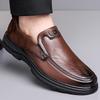 2025 Весна Новые мужские туфли для пап, повседневная обувь, мужские туфли с рукавами, одна педаль, кожаные туфли для людей среднего и пожилого возраста 1168