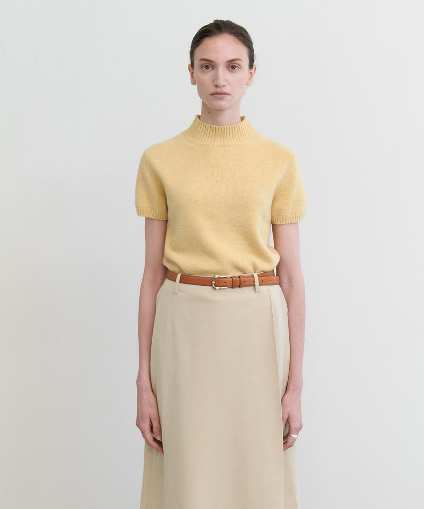 STEP AROUND Mar Crop Half Knit_Mustard