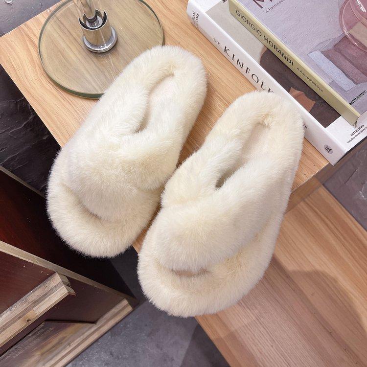 Модные пушистые тапочки с перекрестными ремешками, женские зимние теплые домашние тапочки на меху, женская удобная нескользящая домашняя обувь на мягкой подошве, 2024 г.