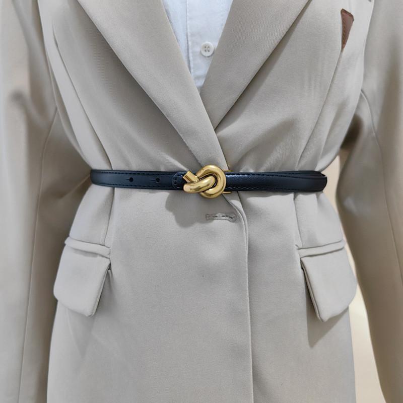 Waist Leather Handmade Belt For Women With Alloy Fastener For Trendy Casual Wear