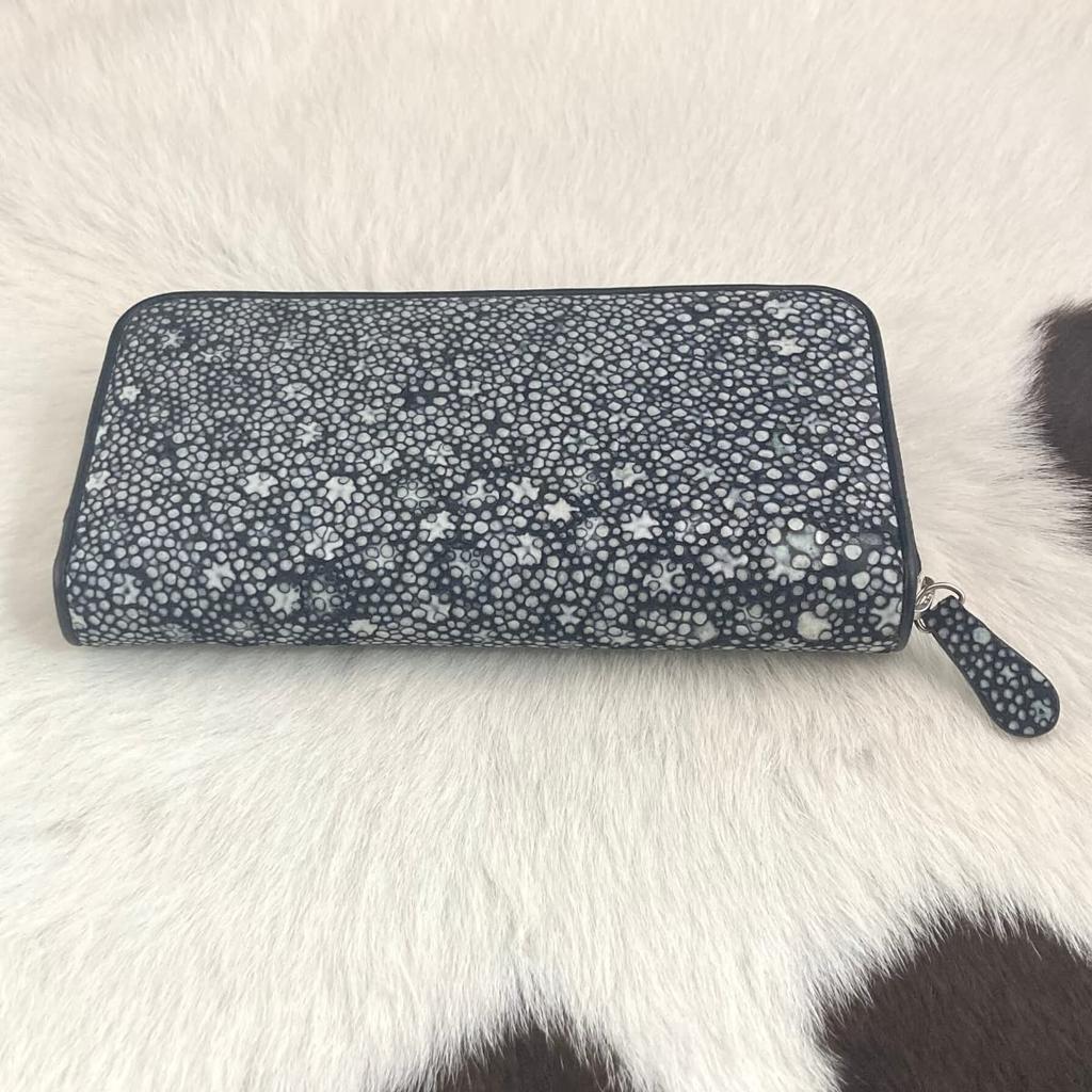 Star Stingray Long Wallet Black Stingray Leather Genuine Leather Round Zipper Type (M, 1)