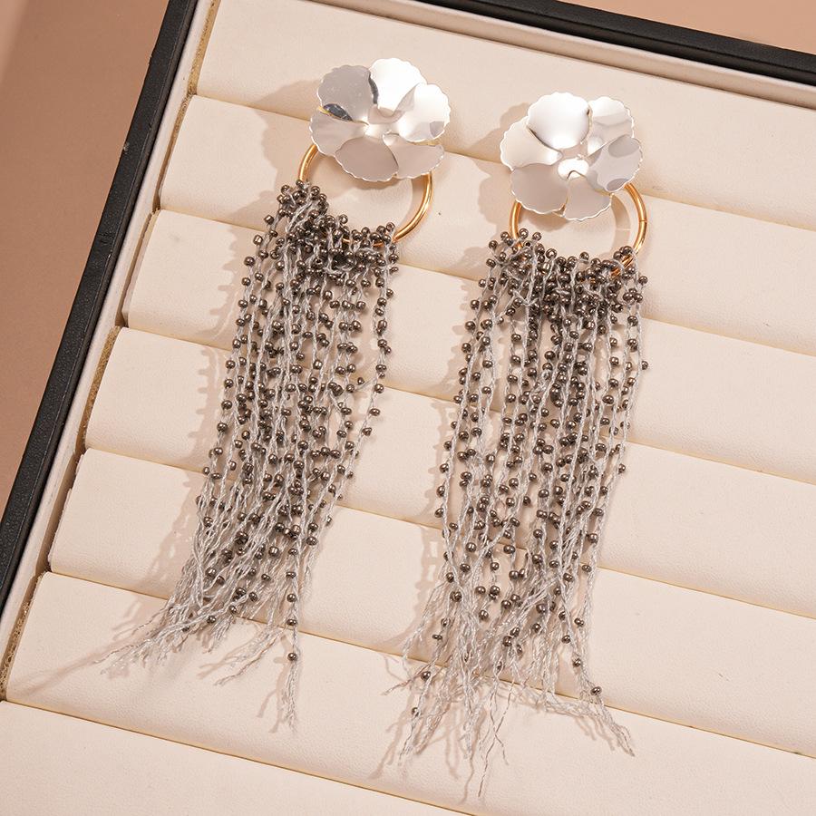 Роскошные серьги-кисточки с красными цветами: Стильные, Дорогие, Акцентные Серьги-Гвоздики для Женщин