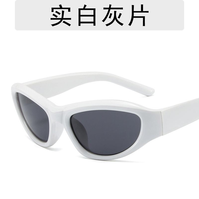 New fashion personalized sunglasses, technology sense photo millennial style sunglasses, women's cat frame sunglasses I