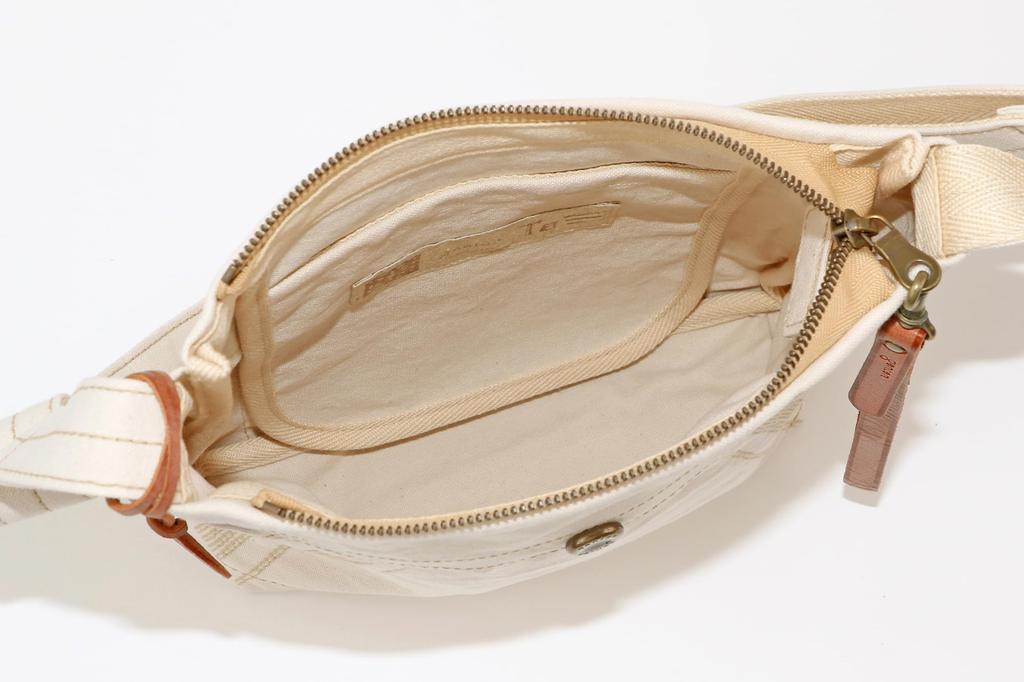 Mini Shoulder Bag [Genten] Women's Off-White GE-49507-07