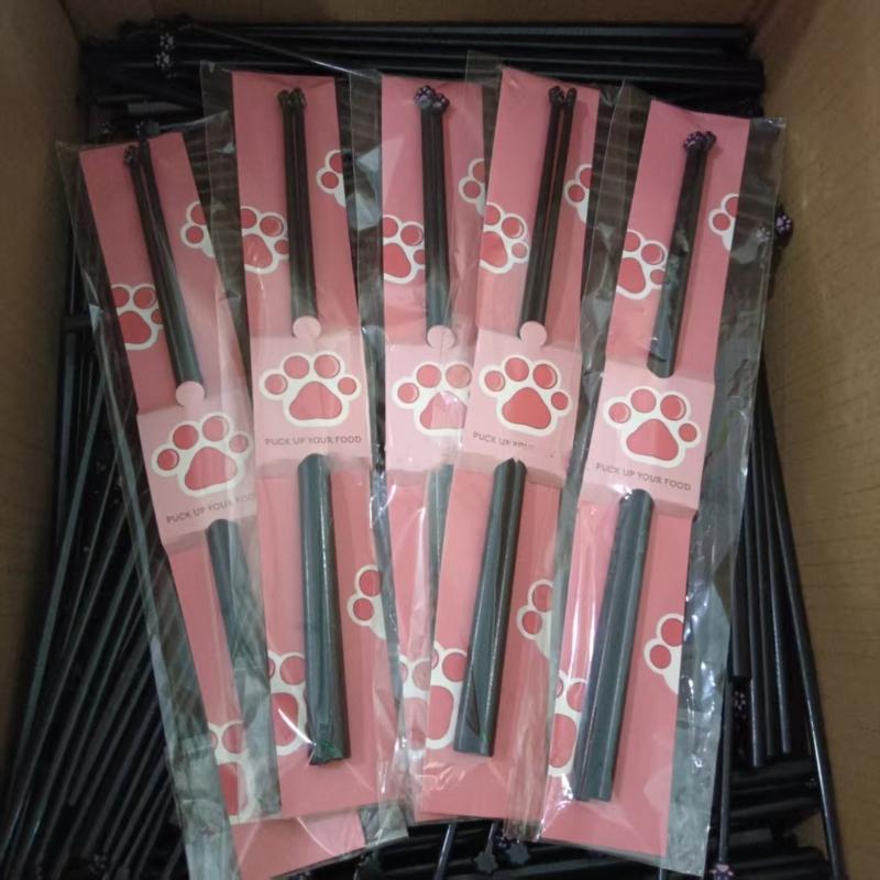 2 пары уникальных палочек для еды на тему кошек Подарок любителю домашних животных Элегантные Устойчивые Пищебезопасные Материалы Столовые приборы