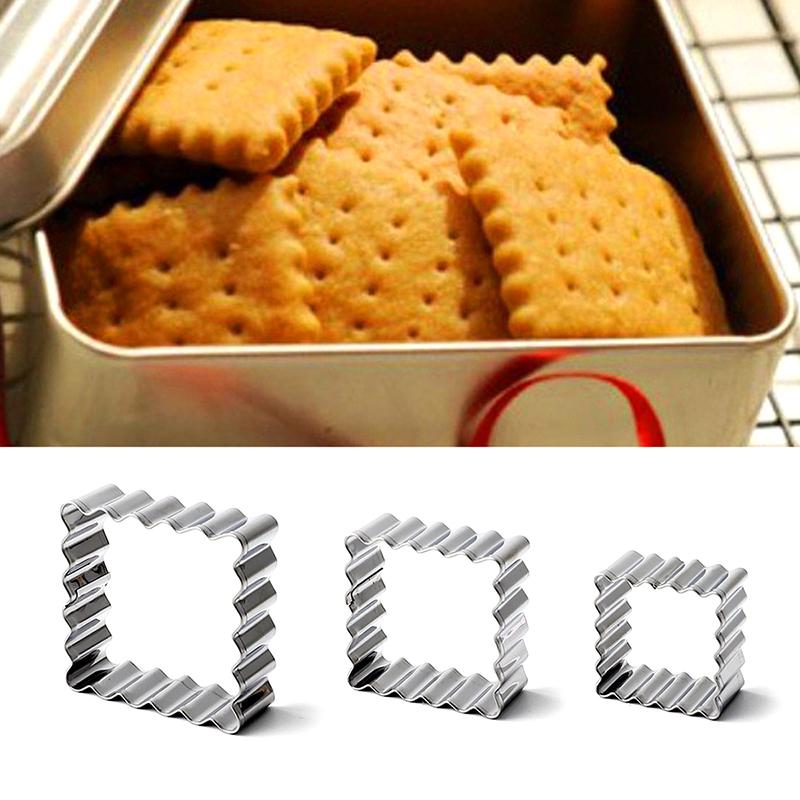 3Pcs Mini Cookie Cutter Set Stainless Steel Sugar Biscuit Veggie Cutters DIY Cookie Mold Outdoor Tableware