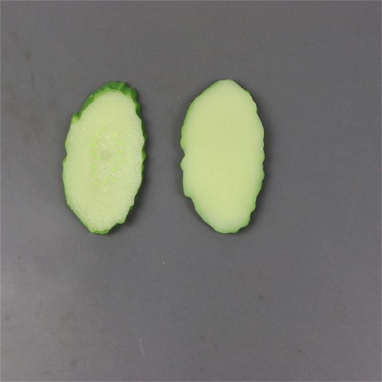 Симуляция ломтиков огурца Модель еды Кухонная фотография Дисплей в ресторане