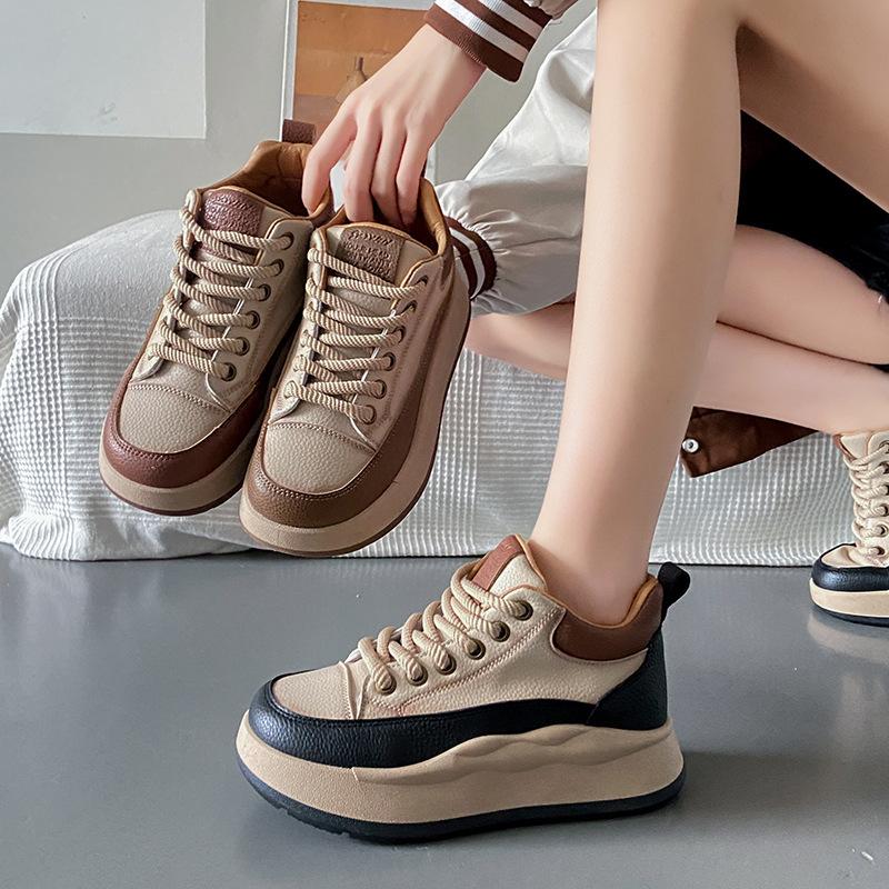 Женская повседневная обувь, осенние новинки, популярные спортивные туфли на платформе, женские вулканизированные туфли, лаконичные, увеличенные, удобные, повседневные женские кроссовки