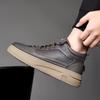 Мужская повседневная обувь из натуральной кожи с толстой подошвой 2024 года, универсальные удобные кроссовки для мужчин, высокое качество, обувь для скейтбординга на открытом воздухе