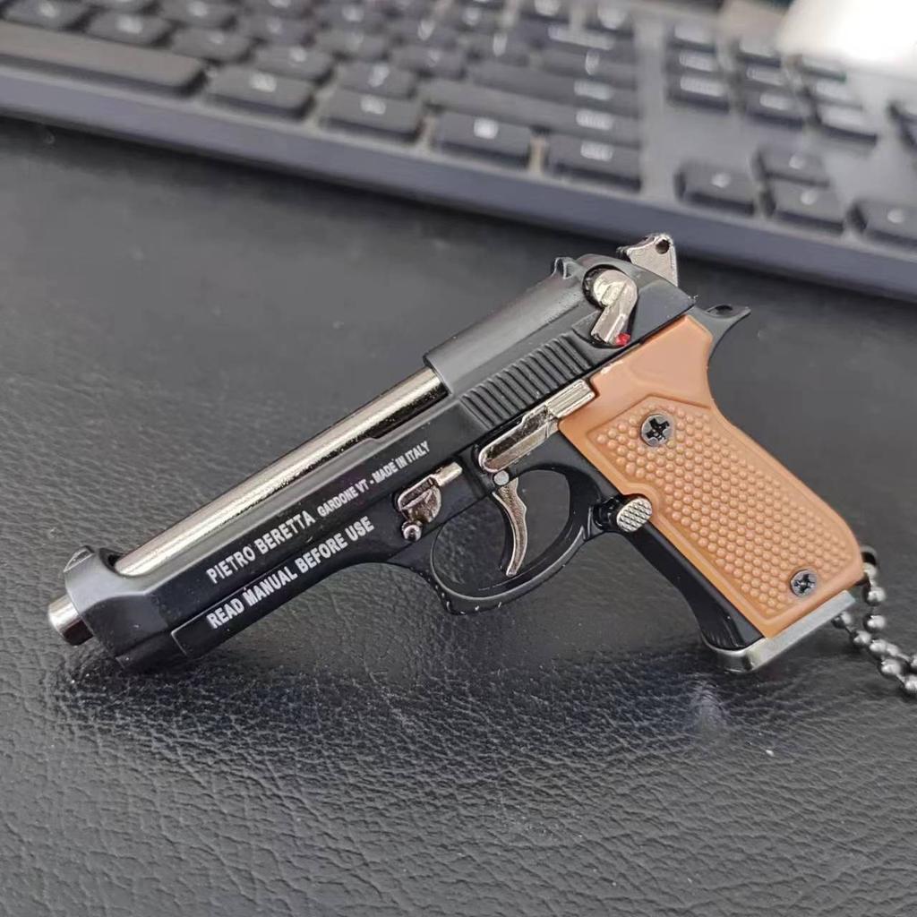1:3 Alloy 1911 92f Mini Pistol Model Keychain Pendant Detachable Fake Toy Gun For PUBG Weapon Adult Children Christmas Gift