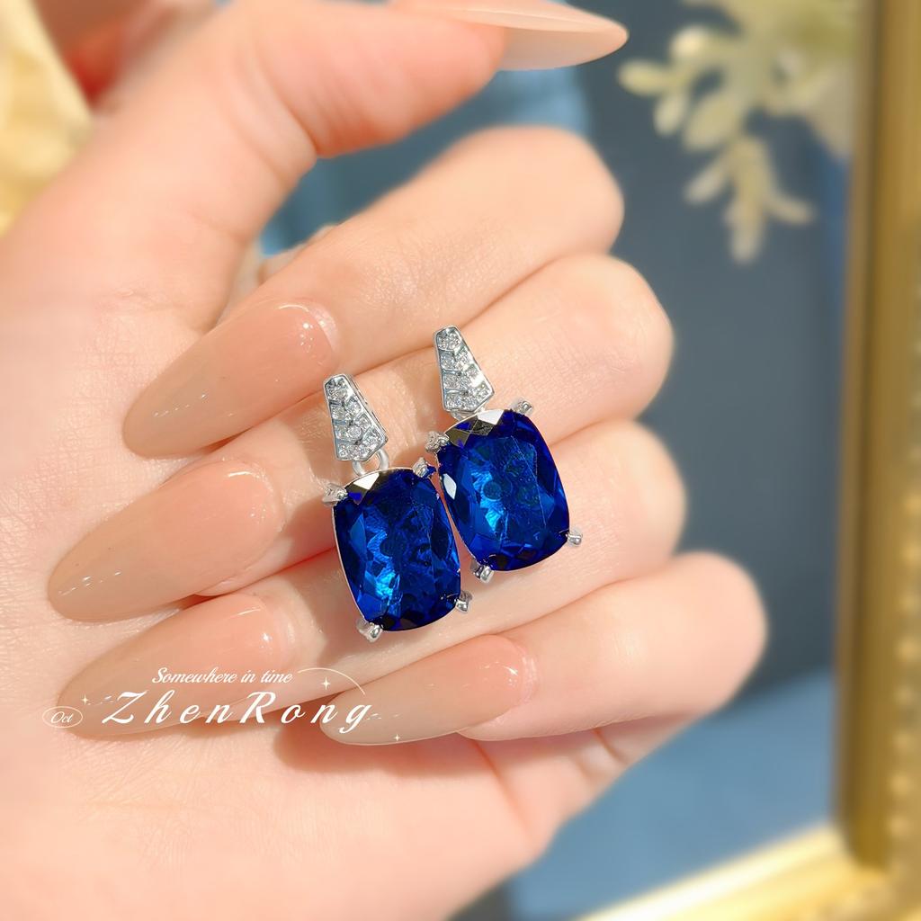 New Royal Blue Pigeon Blood Red Pendant Large Carat Fat Square Color Treasure Earrings Paraiba Ring Green Diamond Suit Women