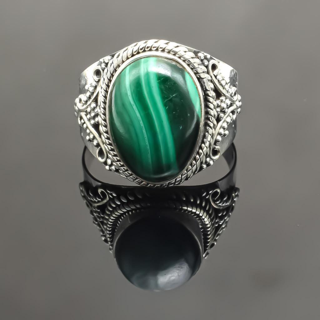 Кольцо с малахитовым камнем Стерлингового серебра 925 пробы Дизайнерское кольцо ручной работы Кольцо с малахитом Серебряное кольцо для подарка Кольцо с малахитом Ювелирные изделия