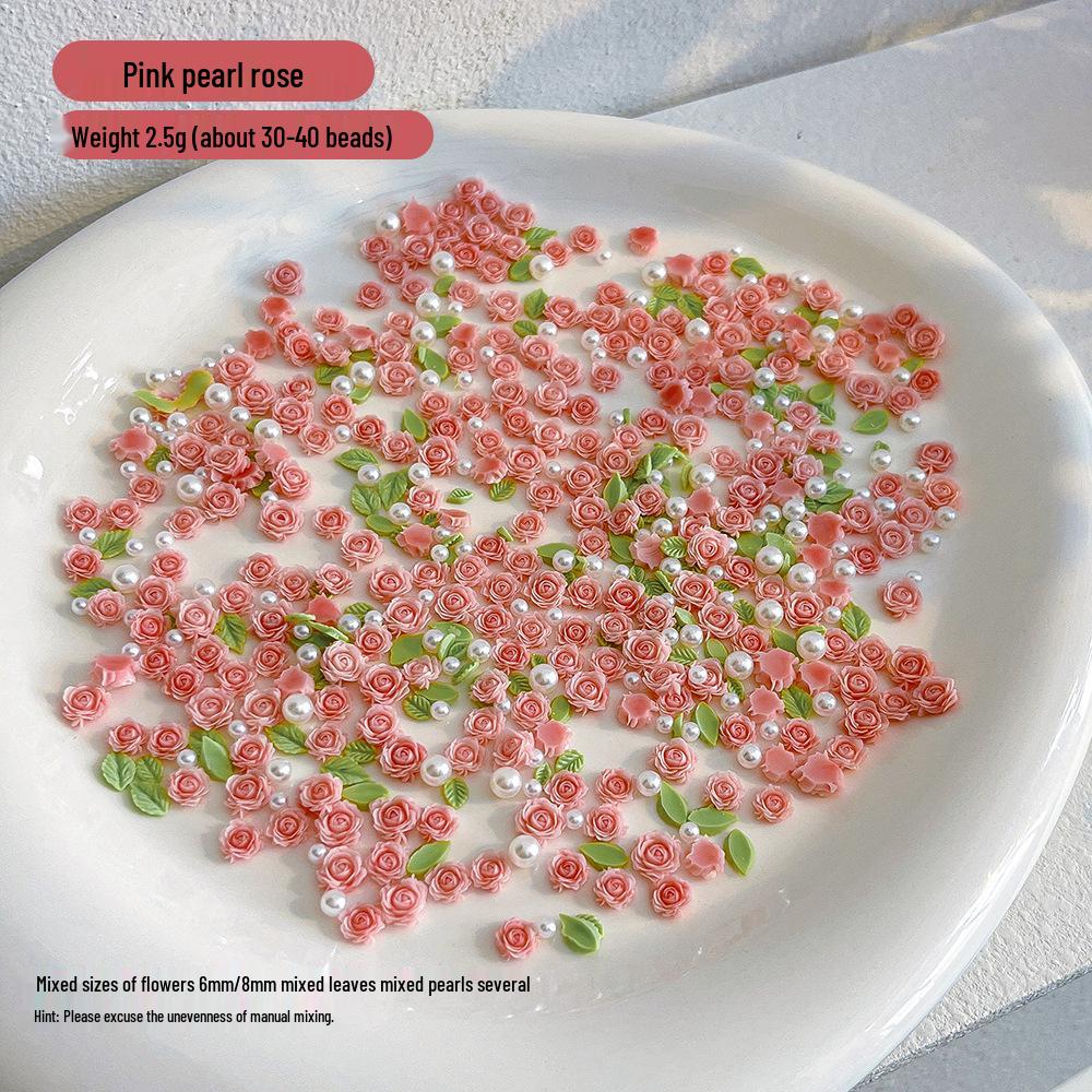 Розовый 3D дизайн ногтей с розами, цветами из смолы и миксом жемчуга