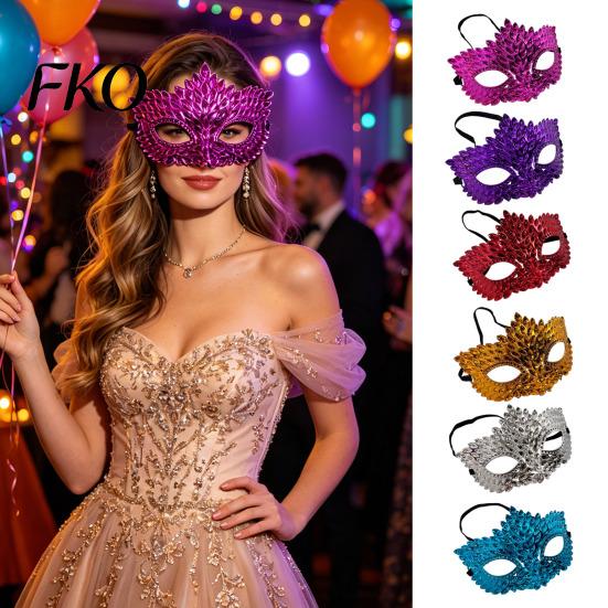 Comfortable Fit Face Mask Rhinestone Masquerade Mask, Adjustable Eye for Halloween Party Ball Gala Women Cosplay, Sparkling Hollow Costume Dance Photo