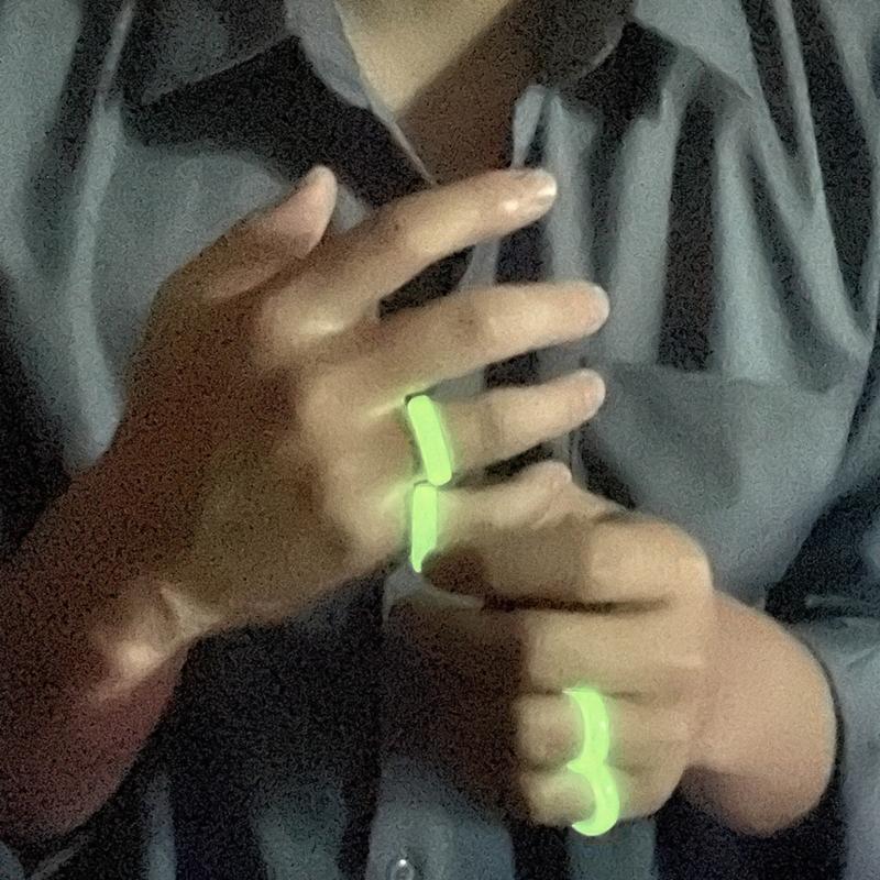 10 Pcs Fashion Resin Luminous Ring Rings Minimalist Aesthetic Finger Rings Simple Candy Color Stackable Ring Jewelry