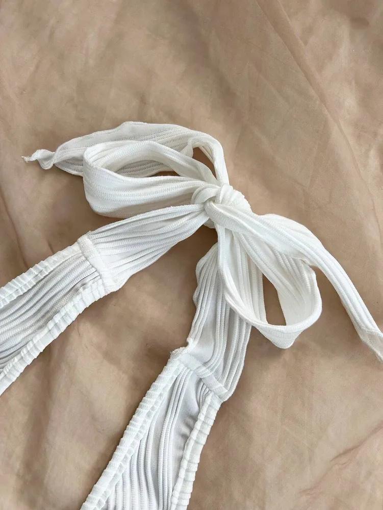 Майка phumee Халтер Металлический V-образный вырез A2414