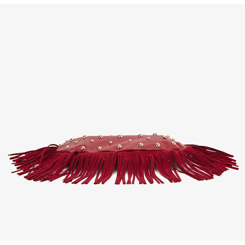 Yogodlns Модная женская сумка подмышку с индивидуальностью, ретро, с кожаной текстурой, с кисточкой и заклепками, универсальная, простая, трендовая наплечная сумка