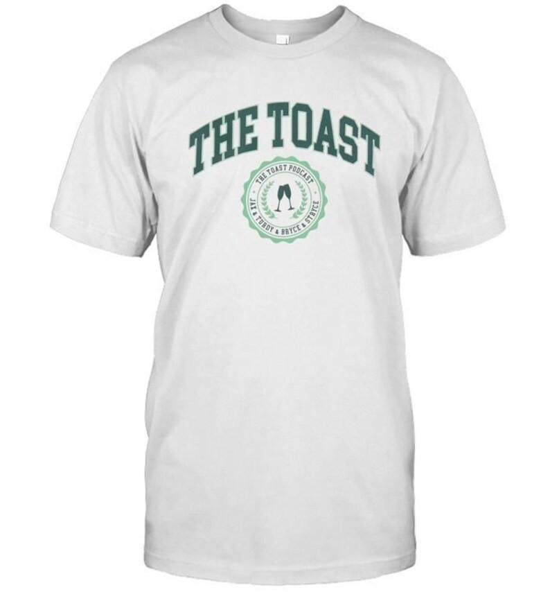Футболка с эмблемой подкаста The Toast